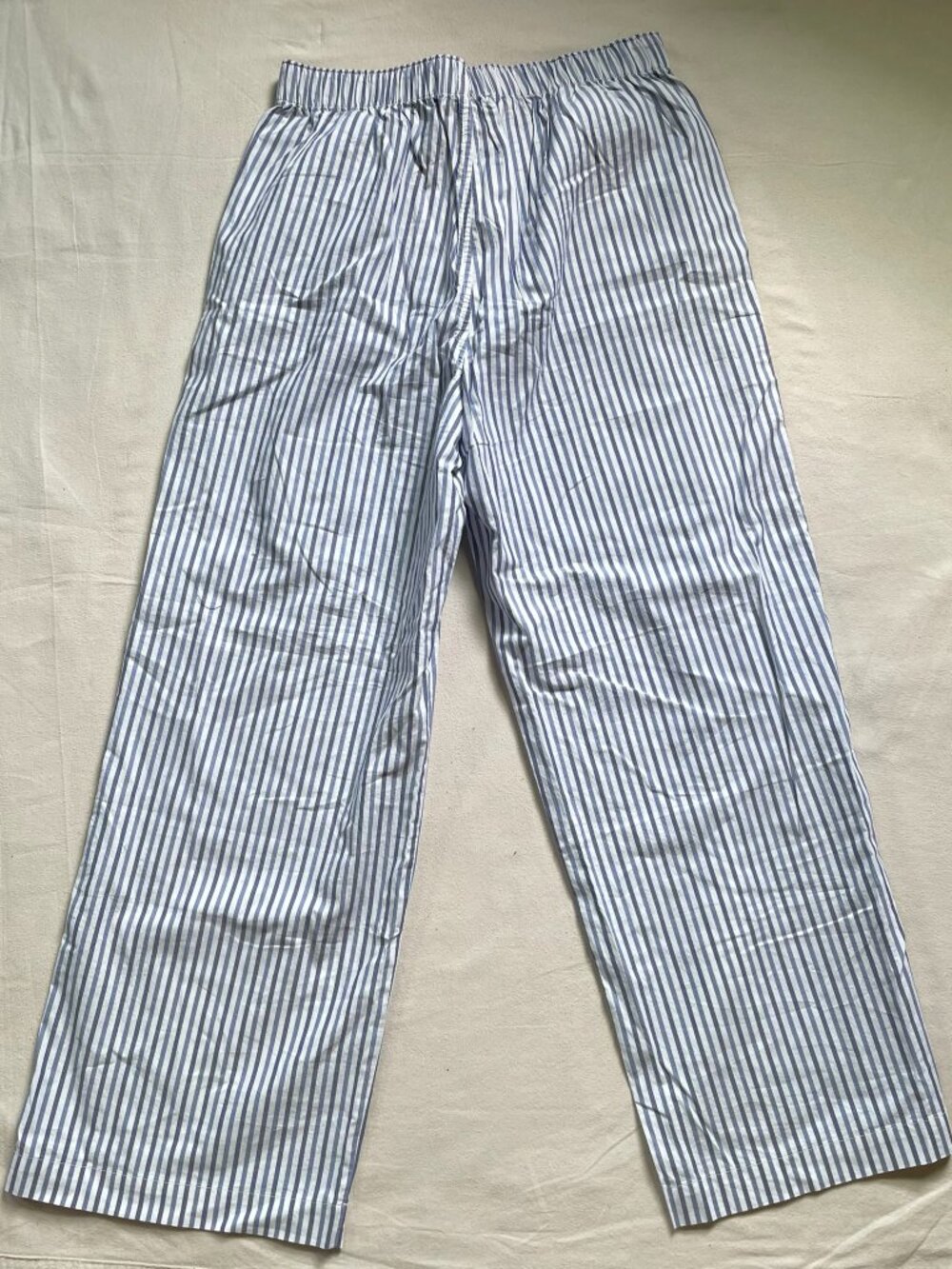 Everlane Blue and White Striped Pajama Pants - Picture 9 of 10